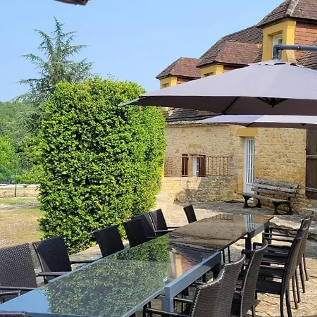 Grande Maison Pour 16 Avec Piscine Et Tennis Holiday home *