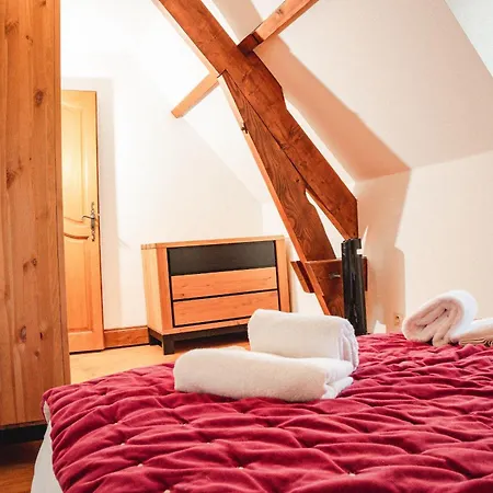 Grande Maison Pour 16 Avec Piscine Et Tennis La Chapelle-Aubareil