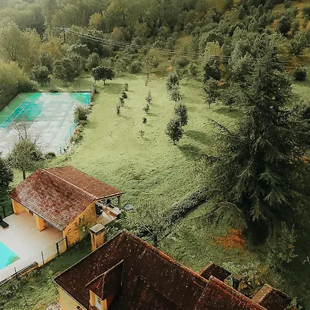 Feriehus Grande Maison Pour 16 Avec Piscine Et Tennis