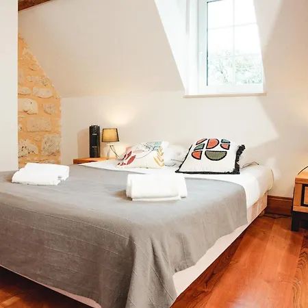 Holiday home Grande Maison Pour 16 Avec Piscine Et Tennis