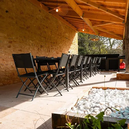Grande Maison Pour 16 Avec Piscine Et Tennis Holiday home *