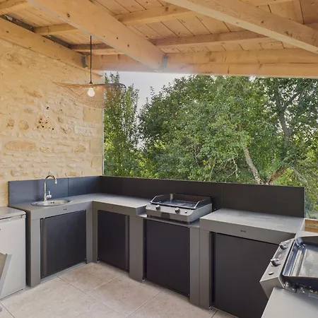 Grande Maison Pour 16 Avec Piscine Et Tennis Feriehus