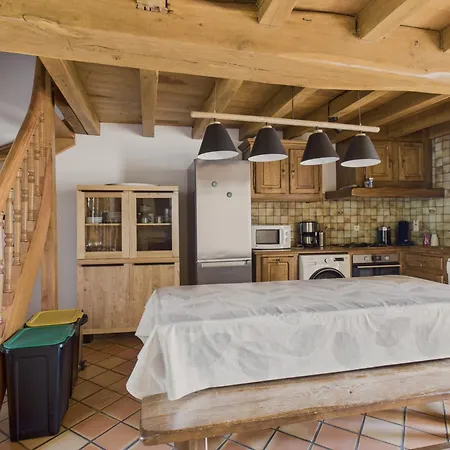 Grande Maison Pour 16 Avec Piscine Et Tennis * La Chapelle-Aubareil