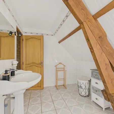 Grande Maison Pour 16 Avec Piscine Et Tennis Feriehus *