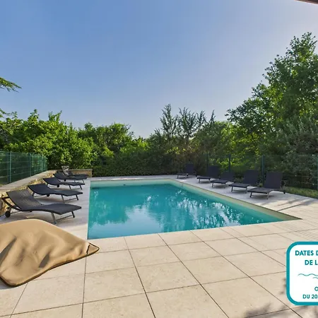 Grande Maison Pour 16 Avec Piscine Et Tennis Feriehus La Chapelle-Aubareil